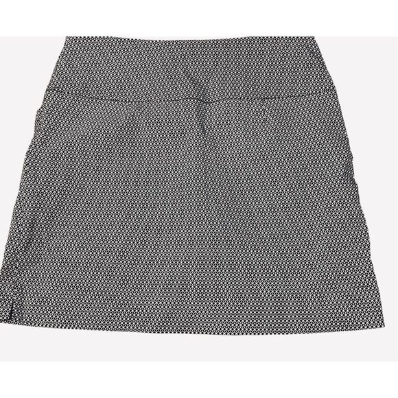 S.C.&Co. Geometric Print Black White Skort Size Large Athletic Stretch Pull-On - Picture 5 of 7